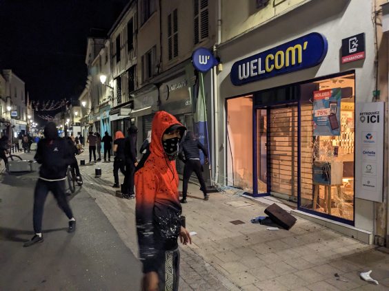 IMG_20230630_023425_01.jpg (56 KB)