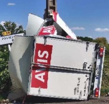 IMG_2953.JPG (31 KB)