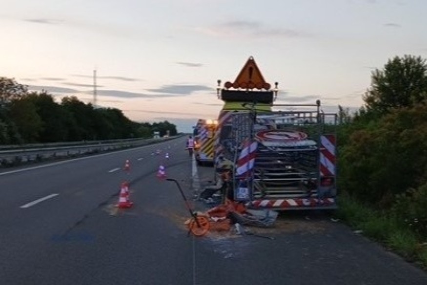 “Les conséquences auraient pu être dramatiques” : un fourgon Vinci percuté par un poids lourd sur l’A71 dans le Cher